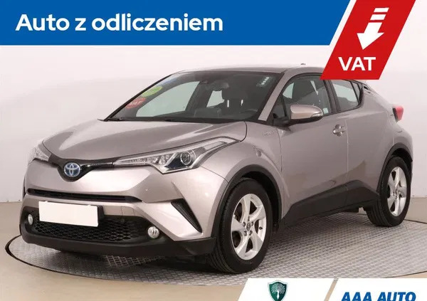 toyota c-hr Toyota C-HR cena 86000 przebieg: 75608, rok produkcji 2019 z Sochaczew